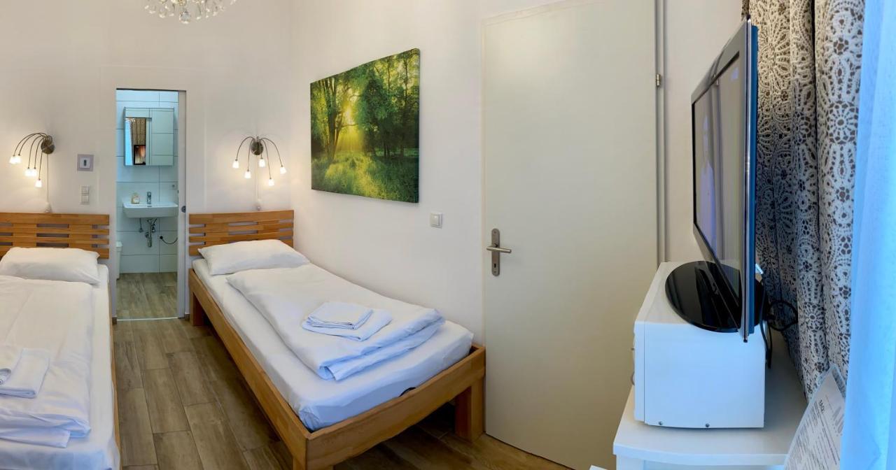 Privatunterkunft Ajo Apartments - Messe City Room - Self-Check-In *