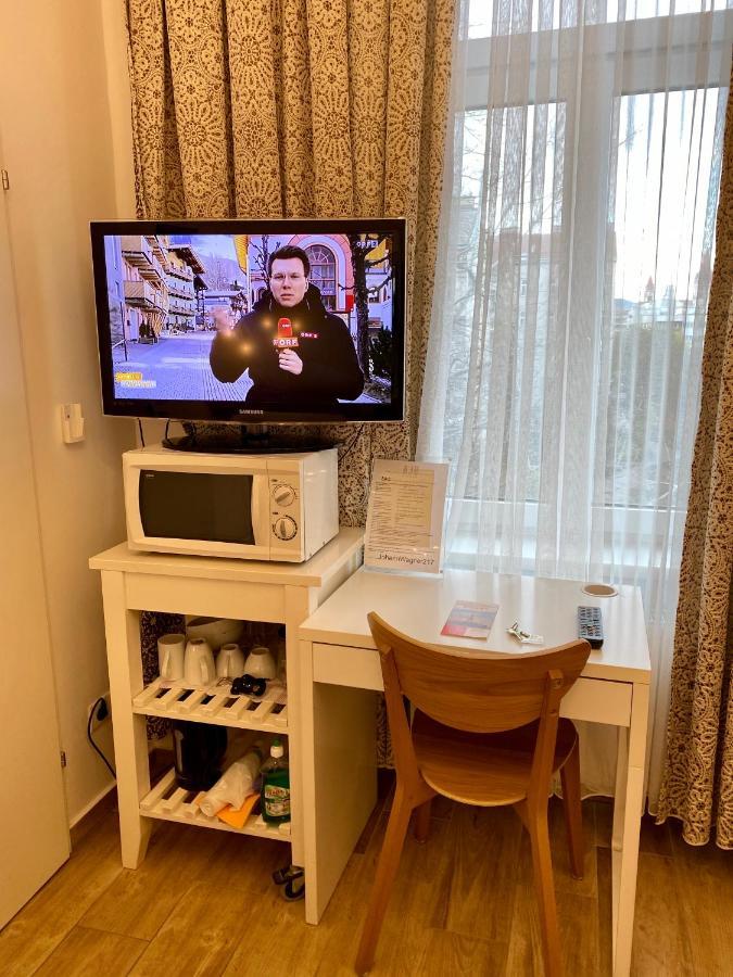 Privatunterkunft Ajo Apartments - Messe City Room - Self-Check-In *